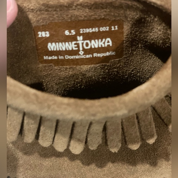 Minnetonka women’s Brown Suede‎ soft sole Fringe Ankle Boots size 6.5 - Picture 10 of 10